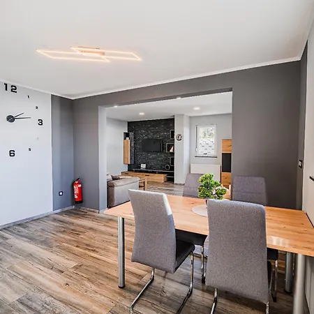 Mountainview Horizon With Private Sauna & Hot Tub بيت للعطل